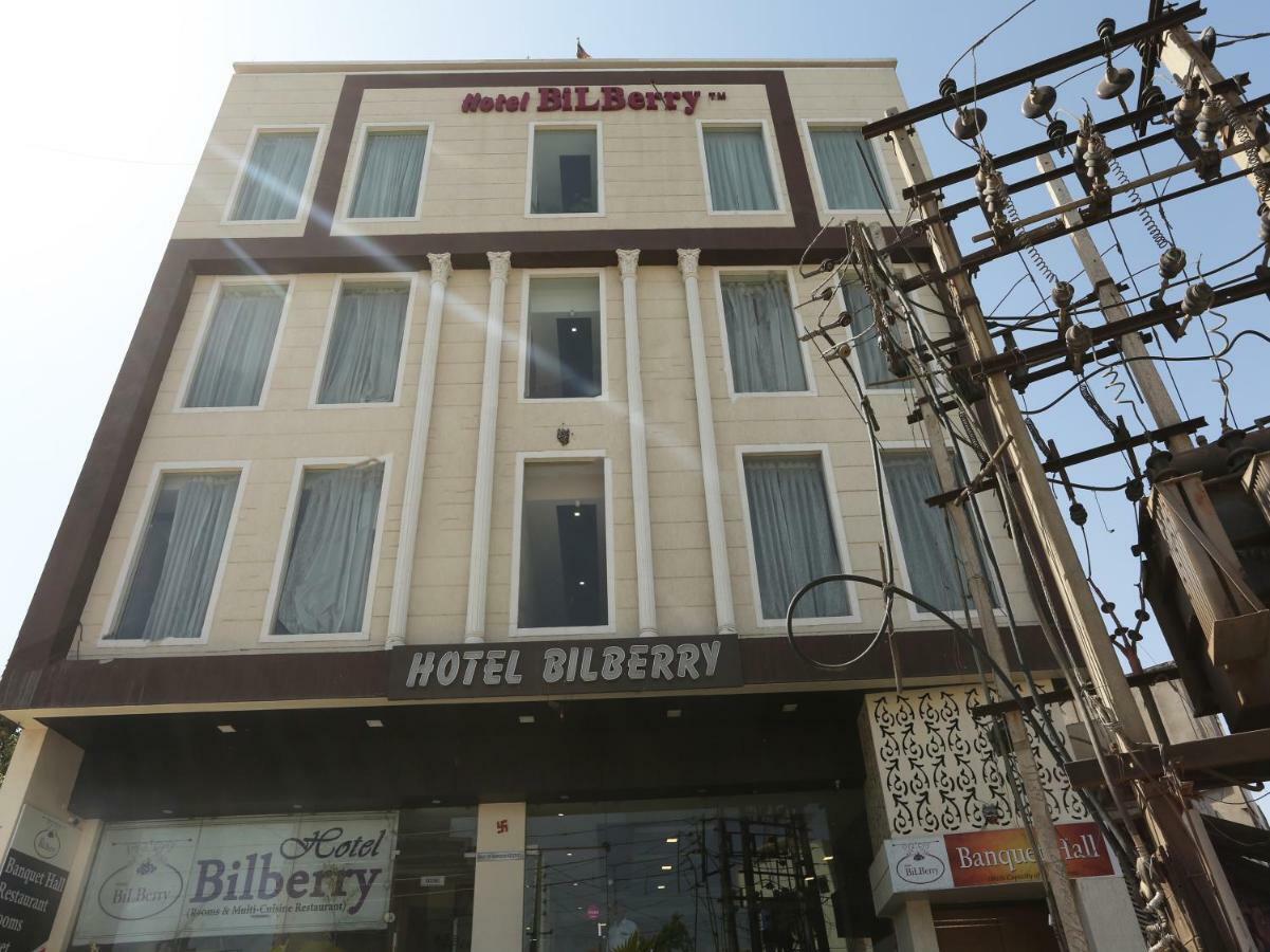 Bilberry Hotel Rewāri Exterior foto